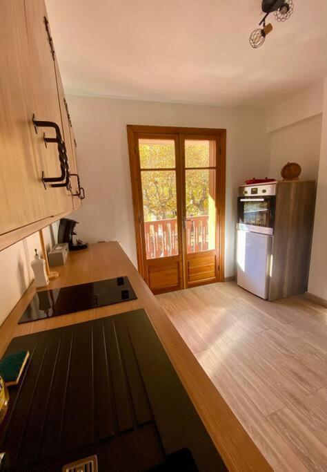Charmant Appartement Renove Au Coeur Du Village Saint-Martin-Vésubie 外观 照片
